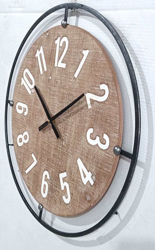 Decoration Wall Clock Metal Frame Carving effect Style 